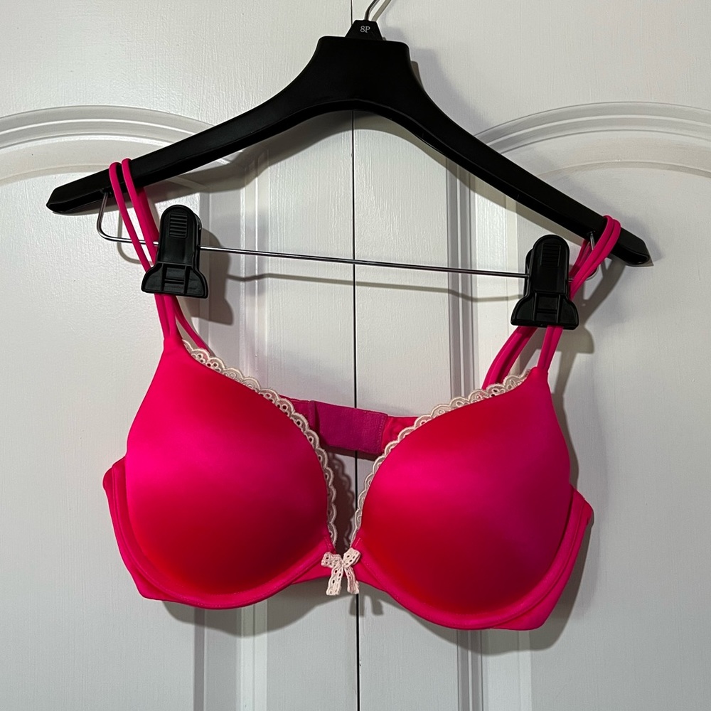 Victoria’s Secret Very Sexy Push-Up Bra 34C pink
